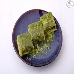 باقلواسوتلو نوریه پسته Sütlü Nuriyeمخصوص استانبولی