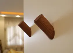 اویز لباس ارا مدل هوک پک4عددی گردویی