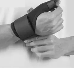 شست بند آتل دار نئوپرن کد وی 406 سایز مدیوم ورنا