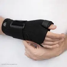 مچ بند شست بند نئوپرن کد وی 402 سایز مدیوم ورنا