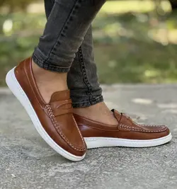 فروش فوق العاده کفش  کالج مردانه جذاب و با کیفیت رنگ قهوه ای زیره سفید