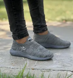 حراج فوق العاده  کفش اسپرت مردانه پسرانه طبی شیک و با کیفیت  رنگ طوسی