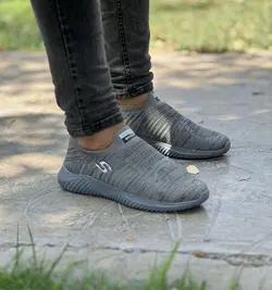 حراج فوق العاده  کفش اسپرت مردانه پسرانه طبی شیک و با کیفیت  رنگ طوسی