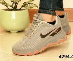 کفش کتونی اسپرت زنانه و دخترانه مدل نایک رنگ طوسی کالباسی 4294