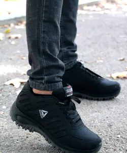 کفش کتونی اسپرت مردانه پسرانه مدل ریبو ک زیره تزریق رنگ مشکی کد 9998