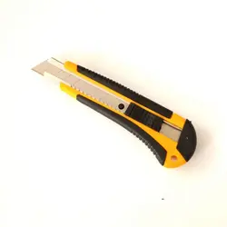 کاتر تیغه دار حرفه ای Tat