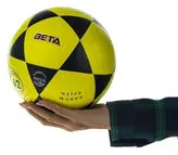 توپ فوتسال چرمی بتا 62