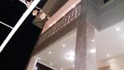 باکس نرده طرح گل و بوته (سنگ روی نرده سنگی)