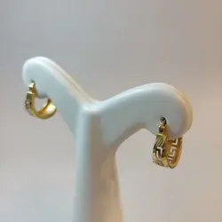 گوشواره زنانه طلا دورنگ قفل کلیپسی ورساچ - گالری طلای رضا