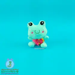 عروسک قورباغه | مدل خندان | پاپیون دار | 18 سانت