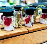 گیفت فارغ التحصیلی ویال شیشه ای