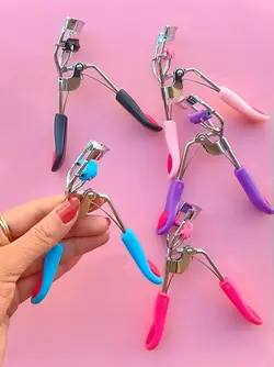 فرمژه شانه دار