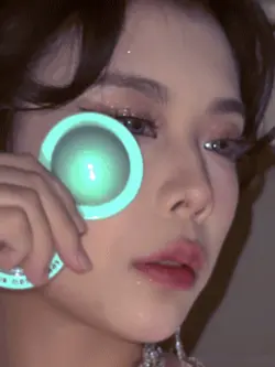 هایلایتر فضایی شیگلم (LUNAR GLOW HIGHLIGHTER SHEGLAM) - فروشگاه نیواسان