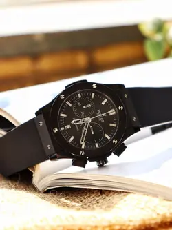 ساعت مردانه بند رابر سه موتور فعال کورنو موتورژاپن ضد اب مارک هابلوت Hublot تقویم دار