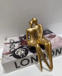 دکوری لبه کتاب و میزی طرح عاشق  کد10351