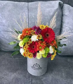 باکس گل پاییزی زرد و نارنجی و قرمز 430