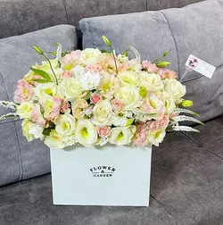 باکس گل مناسبتی 233 (001)