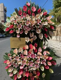 تاج گل تبریک ۲ طبقه