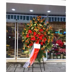 خرید تاج گل از گل فروشی شهرک جوادیه تهران t2743