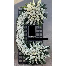 خرید تاج گل از گل فروشی شهرک لاله اقدسیه t2367