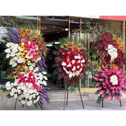 خرید تاج گل از گل فروشی کوچه سوسن تهران t2568