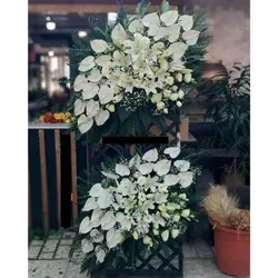 خرید تاج گل از گل فروشی منطقه 5 تهران شهر زیبا t2275