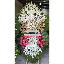 خرید تاج گل از گل فروشی منطقه جردن تهران t2065