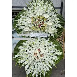 خرید تاج گل از گل فروشی منطقه گلبرگ تهران t2217