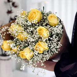 دسته گل رز زرد