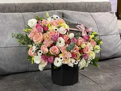 سبد گل مناسب هدیه دادن1282