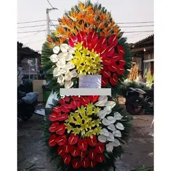 سفارش آنلاین تاج گل برای نمایشگاه بین المللی کاشی و سرامیک و چینی بهداشتی t118