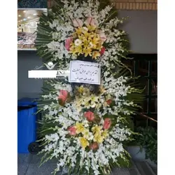 گل فروشی چند قدمی مسجد در محله کرمان تهران t709