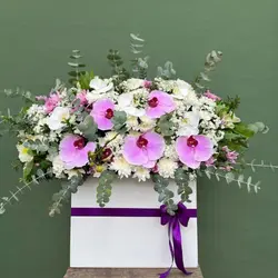 گل فروشی محدوده پاساژ اردیبهشت در بازار تهران t4372