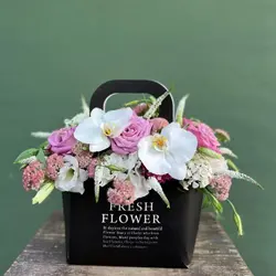 گل فروشی محدوده خیابان پاستور t4422