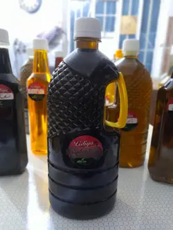 روغن میکس خراطین با زالو با کیفیت عالی (۱لیتری )برتری روغن زالو خراطین لیدیا نسبت به سایر رقبا مشاوره رایگان  ضمانت اصالت کالا استفاده از بهترین مواد اولیه طبیعی بودن و ارگانیک بودن روغن ها