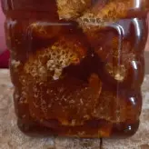 عسل وحشی کوهی  قرمز  سمر صادراتی زنبور ریز نیم کیلو