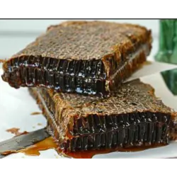 عسل سیاه ملکه