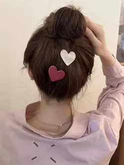 گیره مو قلبی