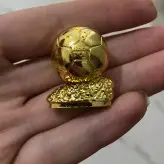 تندیس توپ طلا  فوتبال اصل