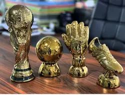 تندیس توپ طلا کفش دستکش توپ و کاپ جام جهانی ست ۴. تایی