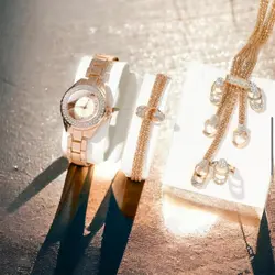 ست ساعت و زیورآلات رزگلد با طراحی لوکس و درخشان