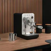 اسپرسو ساز اسمگ مدل SMEG EMC02