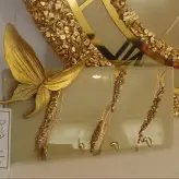 ساعت دیواری و جاکلیدی ست جنس چوب و رزین دور کریستال کرم طلایی