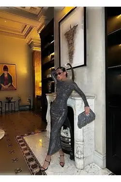 لباس پولک‌دار نقره‌ای - 1811