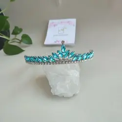 تاج کوتاه طرح یاس در رنگهای متنوع