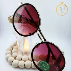  عینک آفتابی زنانه گرد مشکی با جزئیات طلایی و عدسی بنفش مدل Retro Chic - six