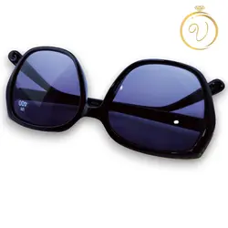  عینک آفتابی زنانه مشکی با جزئیات طلایی و عدسی دودی سایز بزرگ مدل Glam - six