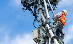 دوره آموزشی پیشرفته نصب دکل‌ها و تجهیزات مخابراتی