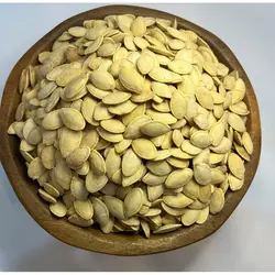 تخمه کدو گوشتی نمکی - آجیل و خشکبار وحید