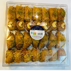 باقلوا استانبولی بزرگ